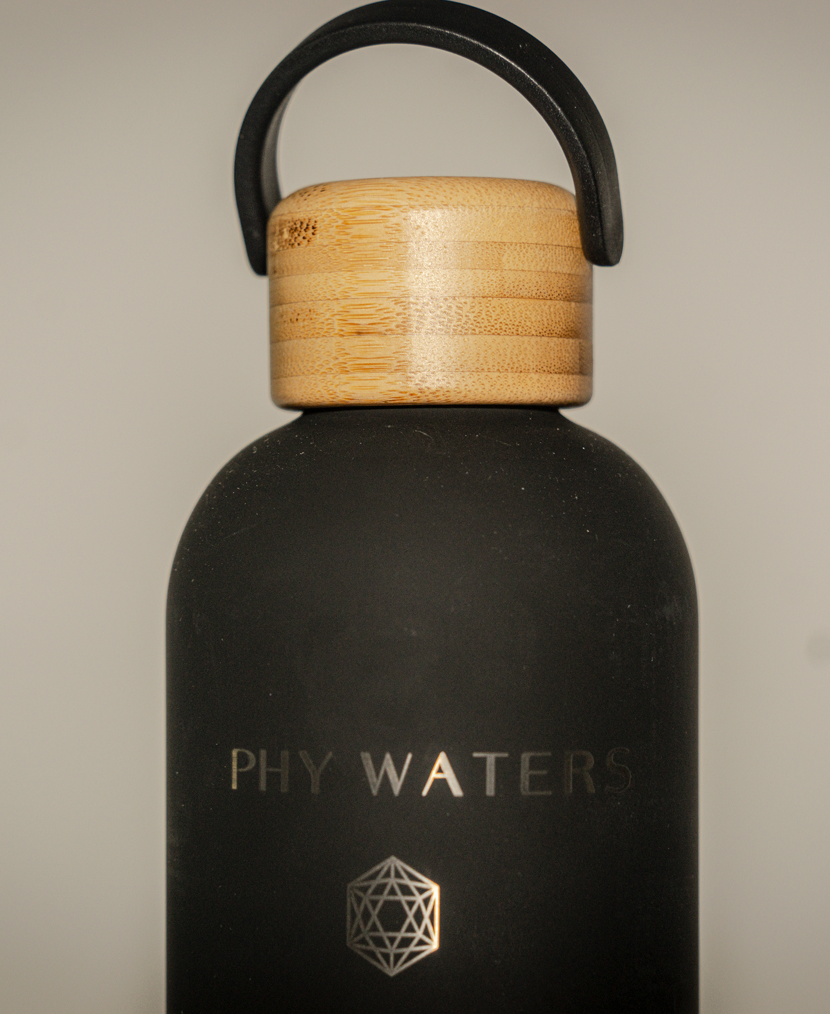 Botella Térmica 3000 GAUSS NEGRO 750cc