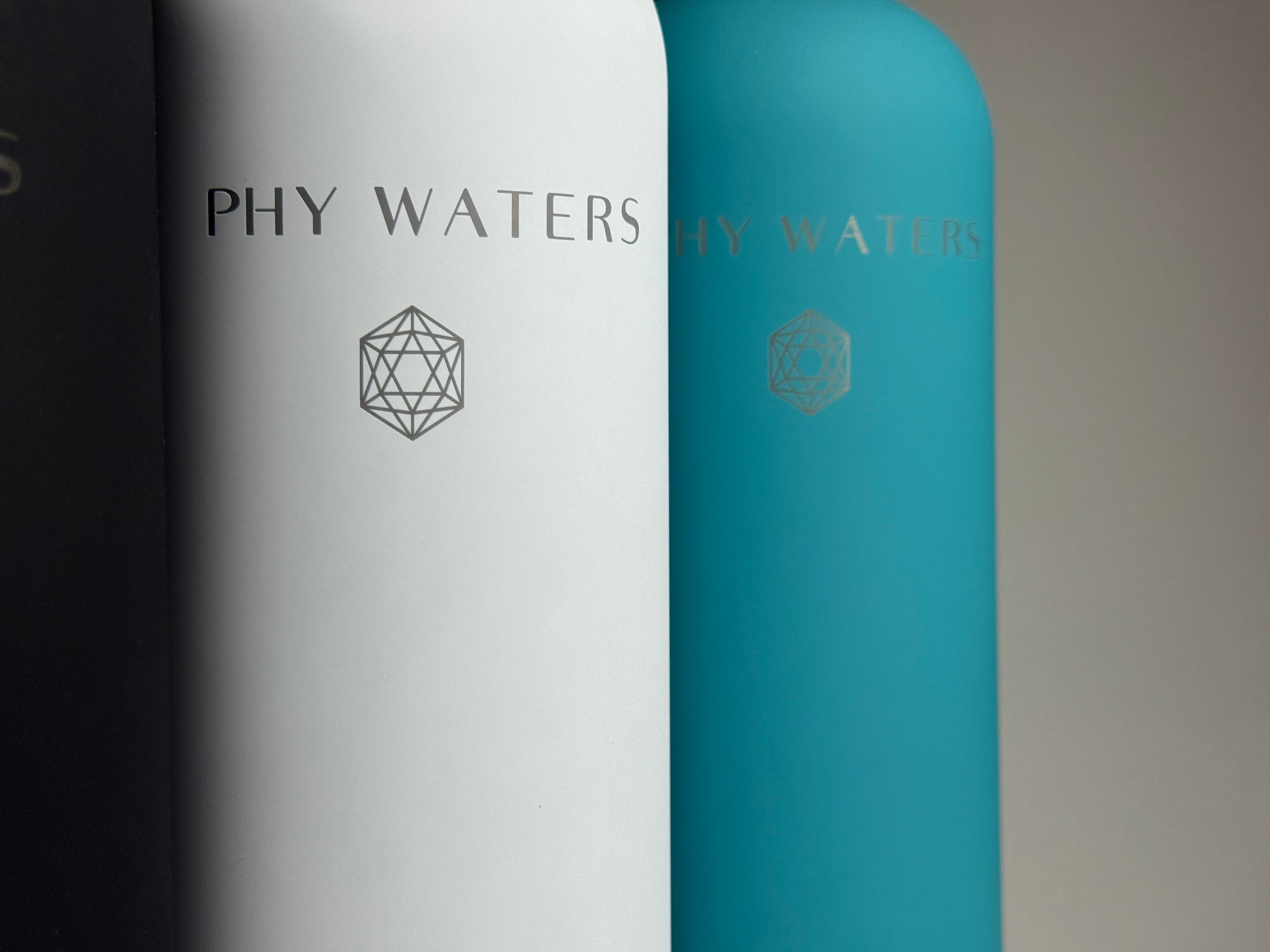 Botella Térmica  3000 GAUSS BLANCO 750cc